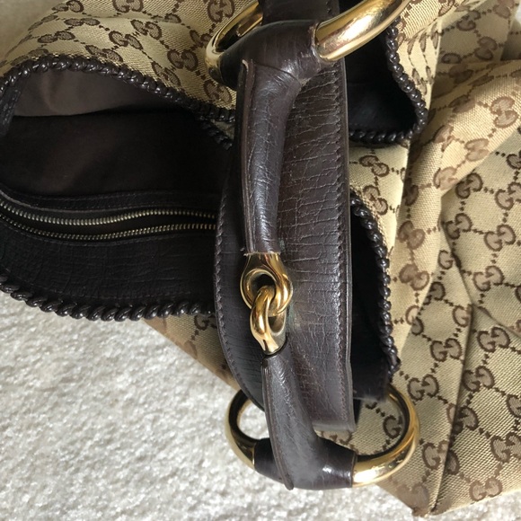 Gucci Handbag - Picture 6 of 8